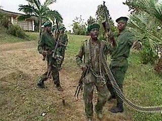 Боевики на востоке Демократической Республики Конго (ДРК) заживо сожгли более 30 мирных жителей одной из деревень, свыше 50 человек ранены. Об этом сообщили миротворцы из состава Миссии ООН в ДРК