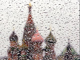 В Москве и Московской области в четверг с 15:00 до 20:00 возможны грозы и кратковременные дожди. По прогнозам синоптиков, что за это время может выпасть до 10 миллиметров осадков