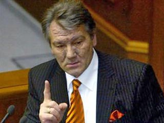 22 апреля Виктор Ющенко огласил украинский план урегулирования, который поддержали Молдавия и ЕС. Россия, в свою очередь, в ноябре 2003 года предложила свой план урегулирования конфликта в регионе - так называемый "меморандум Козака"