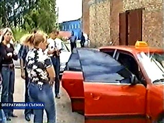 В Новосибирске сотрудники Госнаркоконтроля задержали адвоката из Барнаула - женщина перевозила 12 килограммов героина