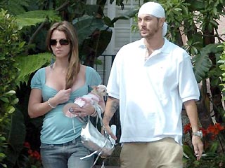 Беременная Бритни Спирс объявила, что собирается благословить своего будущего ребенка по обряду Каббалы после того, как он родится