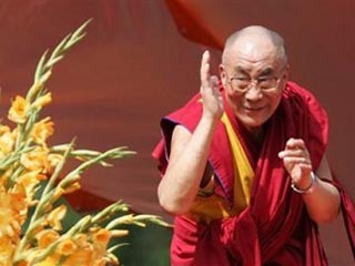 Далай-лама прибыл с десятидневным визитом в Швейцарию