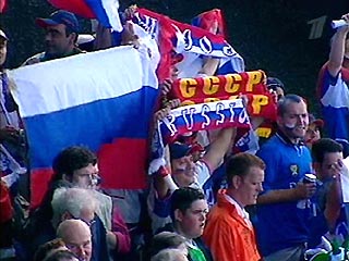 Латвия обещает не чинить препятствий российским футбольным болельщикам