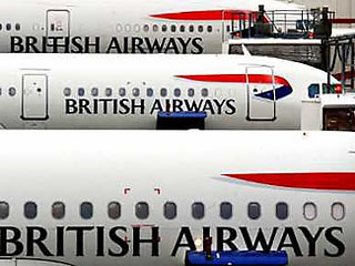 Авиакомпании British Аirways отменила все свои рейсы, обслуживаемые лондонским аэропортом Heathrow, до 18:00 местного времени (21:00 по московскому) 12 августа