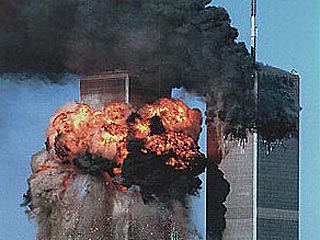 Управление противопожарной службы Нью-Йорка обнародовало в четверг расшифровки телефонных и радиопереговоров пожарных, спасателей и медиков, которые 11 сентября 2001 года работали в протараненных самолетами башнях Всемирного торгового центра