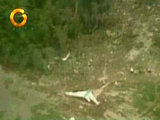 Поисковые работы на месте катастрофы авиалайнера McDonnell Douglas 80 в Венесуэле могут продлиться еще как минимум два дня