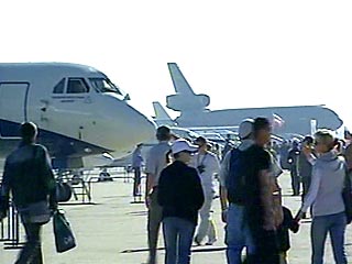 Закрывшийся накануне в подмосковном Жуковском седьмой Международный авиационно-космический салон МАКС-2005 ознаменовался финансовым рекордам