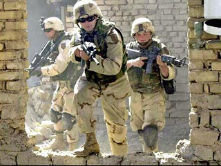 В результате серии нападений в разных иракских городах во вторник погибли американские военнослужащие и иракские полицейские