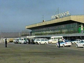 В связи с угрозой минирования в среду эвакуирован персонал аэропорта Иркутска. Об этом сообщили в Восточно-Сибирском управлении внутренних дел на транспорте