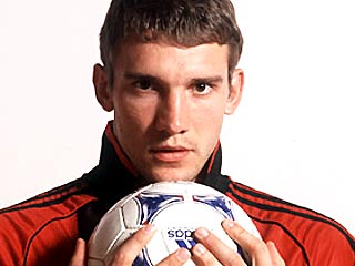 Лучшим футболистом планеты болельщики назвали Андрея Шевченко