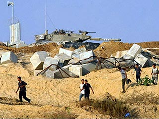 В секторе Газа идет массовое разграбление общественного имущества