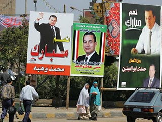В Египте в среду пройдут первые в его истории выборы главы государства на альтернативной основе. Нынешнему президенту и лидеру Национально-демократической партии Хосни Мубараку противостоят 9 кандидатов