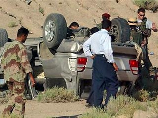 Три человека погибли, еще один получил ранения в результате взрыва, прогремевшего в среду при прохождении колонны автомобилей с иностранцами близ иракского города Басры