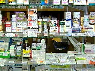 Цены на лекарства надо регулировать, считает Зурабов