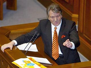 Президент Украины Виктор Ющенко отправил в отставку правительство страны во главе с премьером Юлией Тимошенко