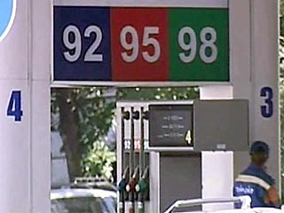 Цена на бензин к концу сентября вырастет еще на рубль