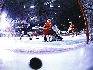 ХК МВД одолел "Витязей" в мачте 3-го тура российской хоккейной Суперлиги