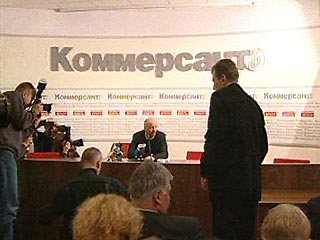 Главный редактор газеты "Коммерсант" Александр Стукалин отправлен в отставку