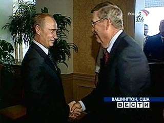Президент РФ Владимир Путин встретился в Вашингтоне с главами трех ведущих нефтяных компаний США - Chevron, ConocoPhilips и Exxon Mobil