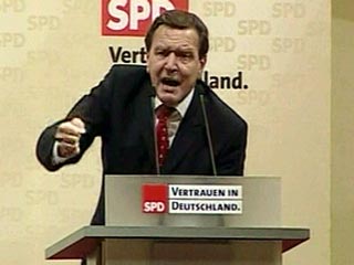 Герхард Шредер выступит на предвыборном собрании СДПГ в Реклингхаузене в надежде переломить ситуацию и привлечь на сторону социал-демократов тех избирателей, которые еще не определились в своих симпатиях