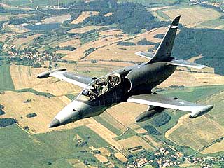 В ходе учебного полета в Адыгеи во вторник разбился учебно-тренировочный самолет Л-39. Летчик и курсант катапультировались и остались живы