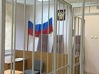 Омский областной суд вынес приговор в отношении бывшего майора милиции и его сына, обвиняемых в совершении серии убийств