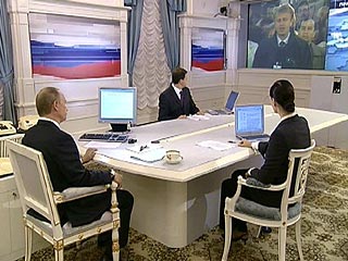 Общение в прямом теле- и радиоэфире президента Владимира Путина с россиянами и соотечественниками из-за рубежа транслировалось на 32 языках на 160 стран