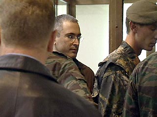 Документы Ходорковского об участии в выборах в Думу поступили в избирком Университетского округа