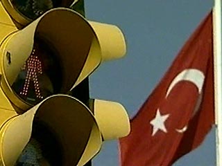 Президент Турции Ахмет Недждет Сезер предупредил Евросоюз, что Анкара не пойдет на уступки ЕС в вопросах, затрагивающих ее национальные интересы