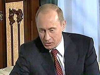 Президент РФ Владимир Путин заявил, что Россия приняла стратегическое решение об увеличении поставок своего газа в Европу, сообщает "Интерфакс"