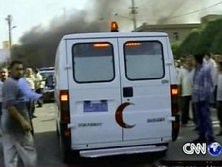 22 человека погибли в результате взрыва заминированного автомобиля в Ираке, еще 77 человек ранены, сообщает АР со ссылкой на полицию