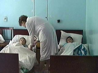 В детском саду N 196 в Хабаровске отравились 24 ребенка и воспитатель, четверо детей госпитализированы с диагнозом дизентерия