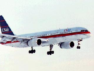 Самолет Boeing-757 авиакомпании American Airlines совершил вынужденную посадку в вашингтонском аэропорту Dallas из-за небольшого задымления на борту