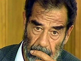 Саддаму Хусейну могут быть предъявлены обвинения в преднамеренном убийстве и пытках, заявил официальный представитель Спецтрибунала иракский судья Раид Джухи