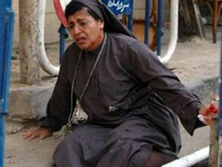 В Египте мужчина напал с ножом на монахиню в церкви