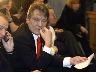 Рейтинг Виктора Ющенко на Украине впервые опустился ниже 50%
