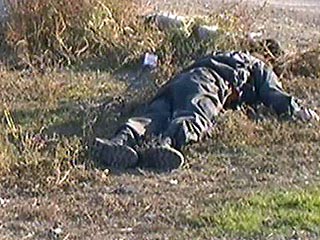 В Уссурийске Приморского края совершено убийства сотрудника милиции. Тело милиционера с огнестрельным ранением обнаружено в лесном массиве около города
