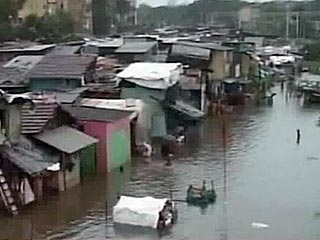 В индийском штате Андхра-Прадеш 31 человек погиб и пять пропали без вести в результате трехдневных проливных дождей и последовавшего наводнения, сообщает агентство PTI из столицы штата