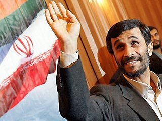 Президент Ирана Махмуд Ахмади Нежад распорядился провести "беспрецедентную чистку среди иранских послов, которые воспринимаются как слишком либеральные для политики его администрации"