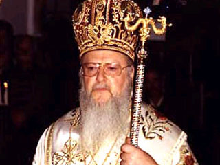 Патриарх Варфоломей использует кипрский церковный кризис для укрепления своего влияния