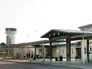 Аэропорт шведского города Карлстад был эвакуирован из-за угрозы теракта