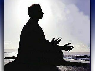 Религиозная медитация развивает мозг, считают ученые