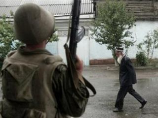 Россия ищет узбекских "террористов" в подарок Исламу Каримову