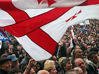 23 ноября, в Грузии проходят торжества по случаю второй годовщины "революции роз". В грузинских городах будут проходить праздничные мероприятия, фейерверки, театрализованные представления