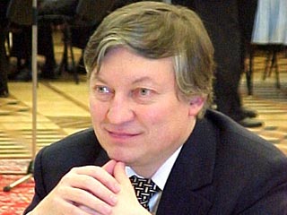 Анатолия Карпова выдвигают в президенты FIDE