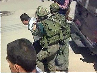 Израильская полиция считается международным экспертом в области контртерроризма, а также в сфере пресечения массовых беспорядков