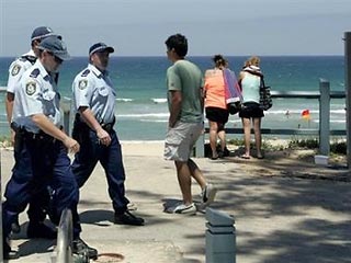 Австралийская полиция получит чрезвычайные полномочия для противодействия продолжающимся в Сиднее беспорядкам на расовой почве
