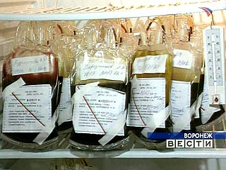Причиной ЧП в Воронеже, когда молодую женщину при переливании крови в роддоме заразили ВИЧ-инфекцией, стало нарушение инструкции