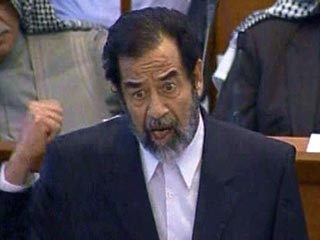 В Багдаде свидетельствуют против Хусейна. Экс-диктатор обвиняет США в тотальной лжи