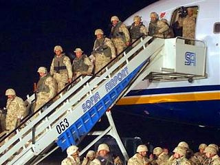 Болгария завершила вывод ограниченного воинского контингента из Ирака, передает агентство AP со ссылкой на источник в министерстве обороны Болгарии
